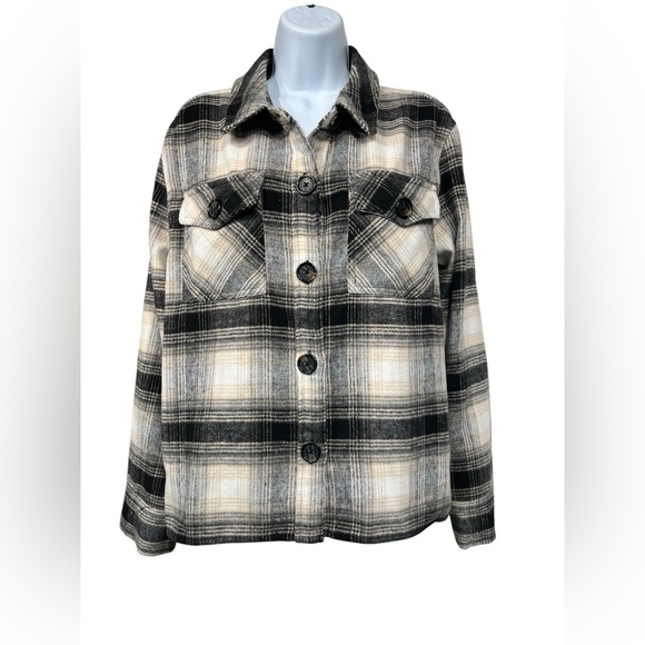 BB Dakota by Steve Madden Jackets & Blazers - BBDakota plaid jacket size lg